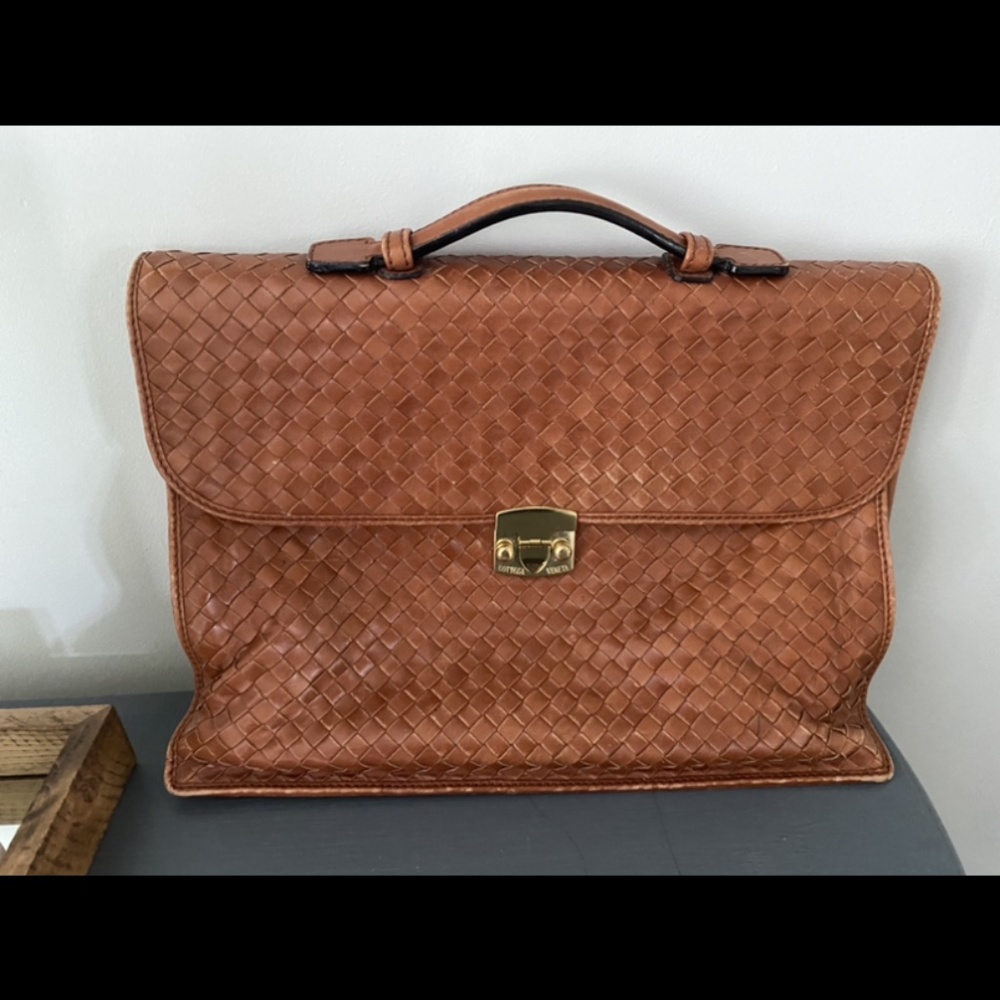 *AUTHENTIC BOTTEGA VENETA BRIEFCASE